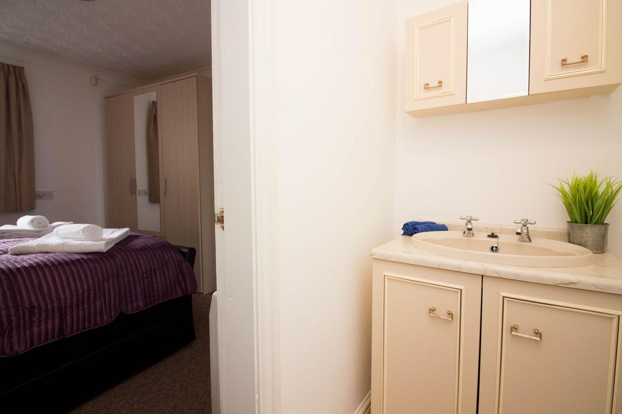 Lovely Sea Front House In Cleethorpes - Sleeps 6 Exterior photo
